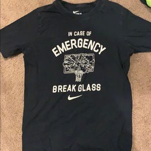 Black nike youth basketball shirt